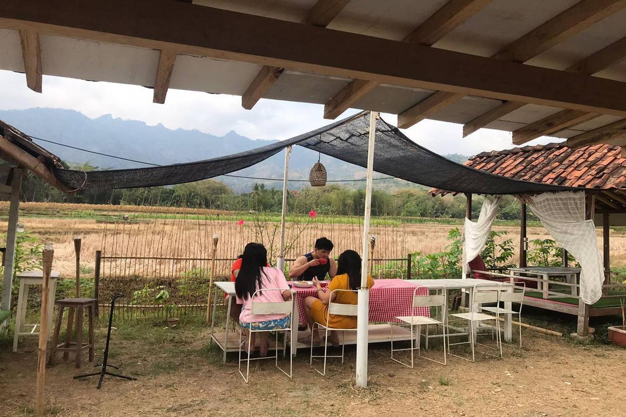Borobudur Luxury Glamping Magelang Buitenkant foto